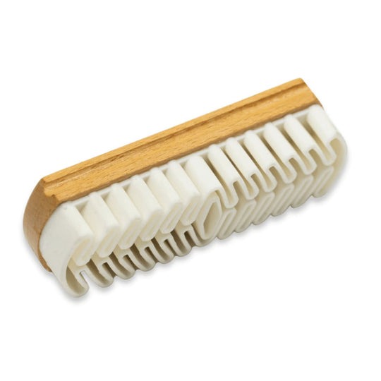 Brosses pour daim