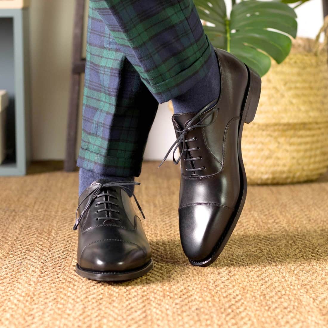 Richelieu bout droit en cuir noir - Chaussures