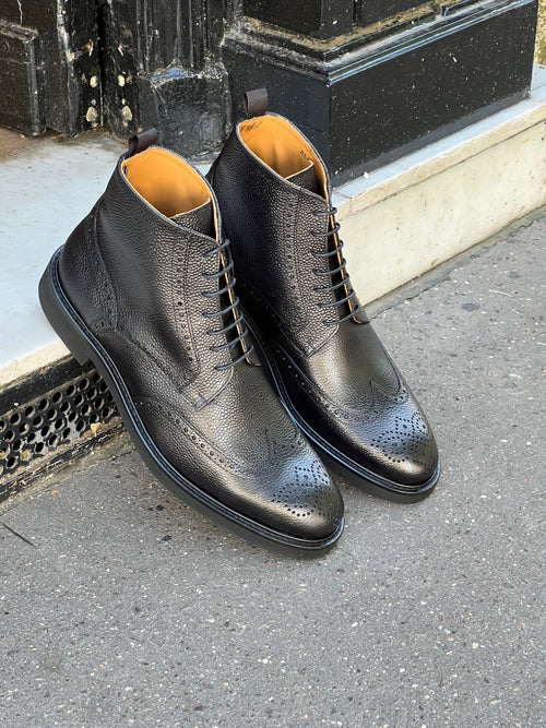 Alpes - Bottines en cuir grainé noir semelles caoutchouc – vue 2