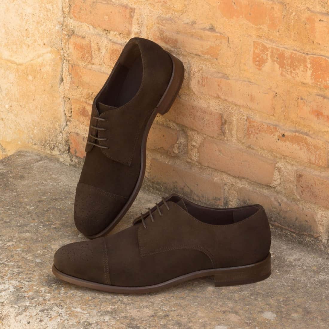 Derbie Bout Droit Fleuri en daim marron foncé – vue 4