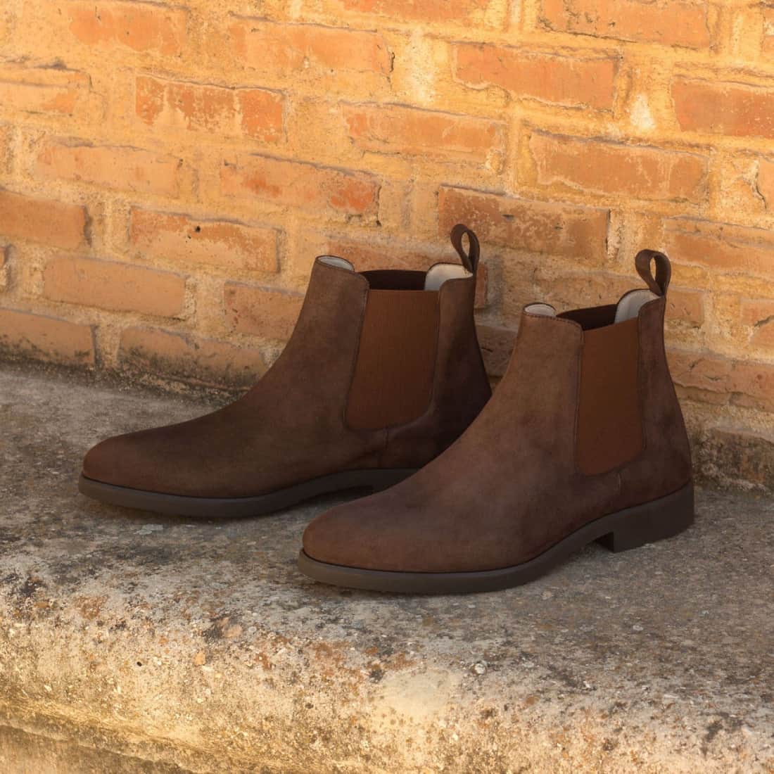 Cheslea Boots en daim marron - Semelles Caoutchouc – vue 4