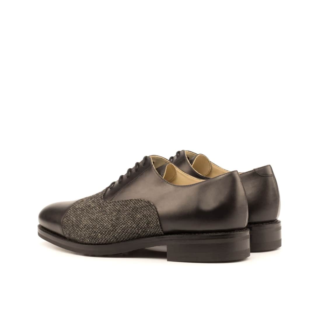 Richelieu bout droit en cuir noir et toile grise