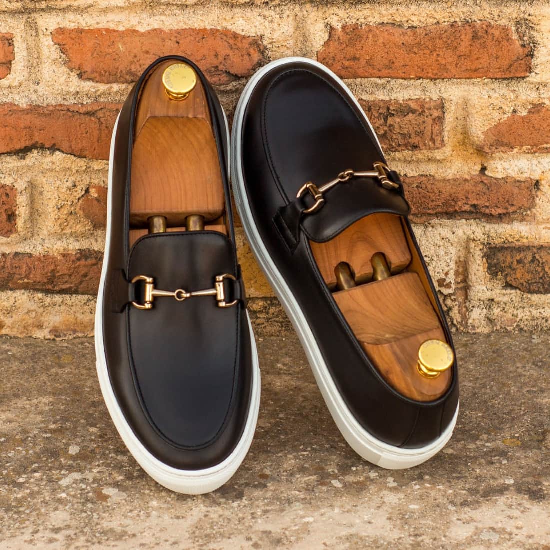 Sneaker Mocassin à Mors en cuir noir – vue 4