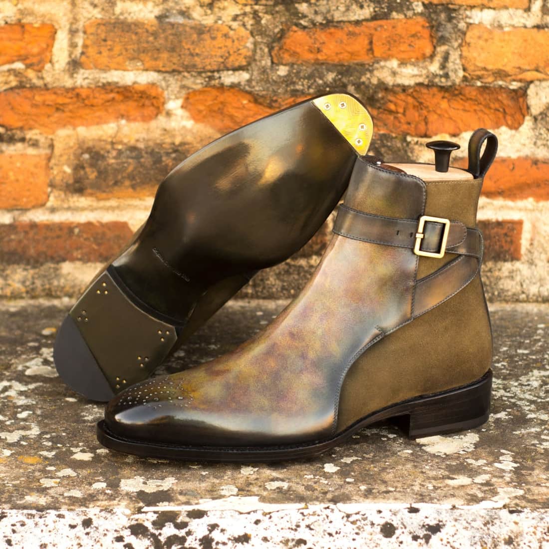Bottines Jodhpur bout fleuri en cuir patiné et daim vert – vue 4