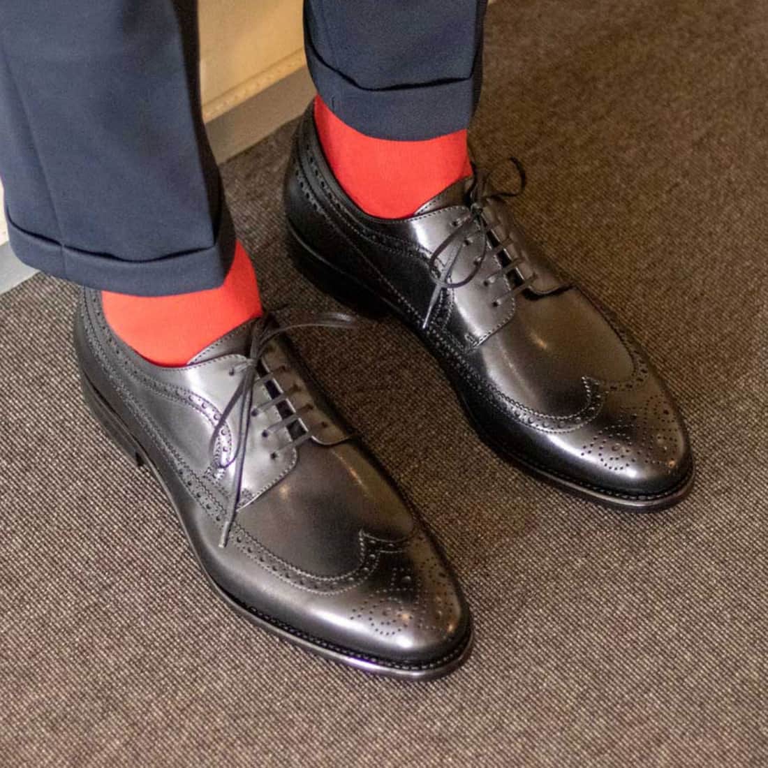 Derbie Brogue fleuri en cuir noir - Chaussures