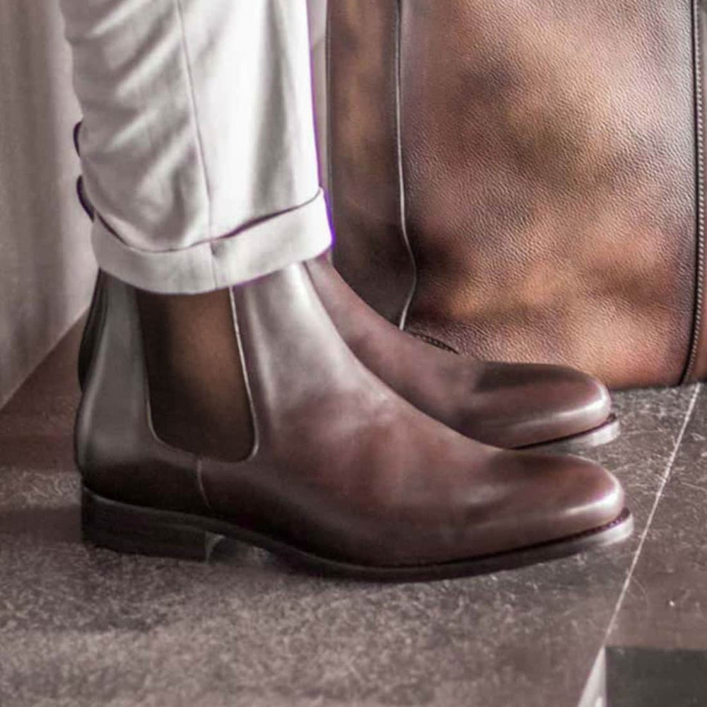 Cheslea Boots en cuir marron foncé (forme ronde) – vue 4