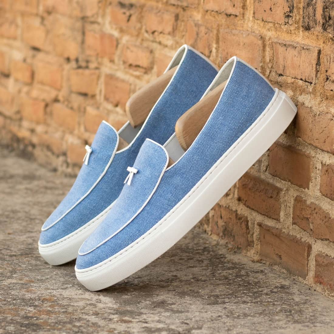 Sneaker Mocassin Belge en lin bleu ciel – vue 4