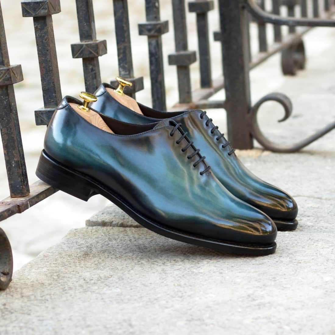 One Cut en cuir patiné turquoise – vue 4