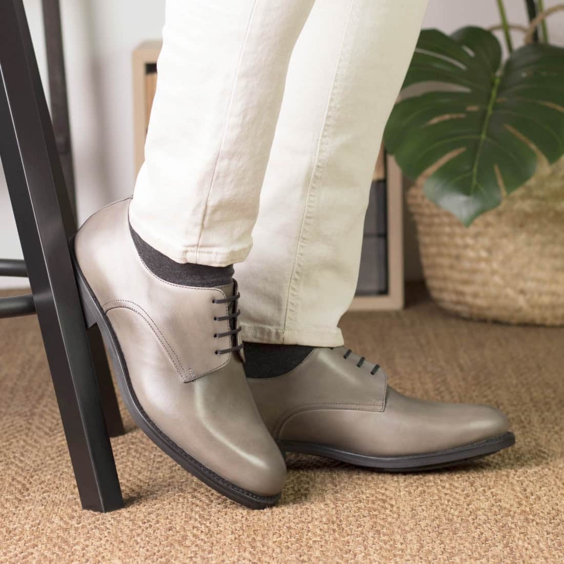 Derbie Blucher en cuir gris clair - Semelles Rocky Commando – vue 5