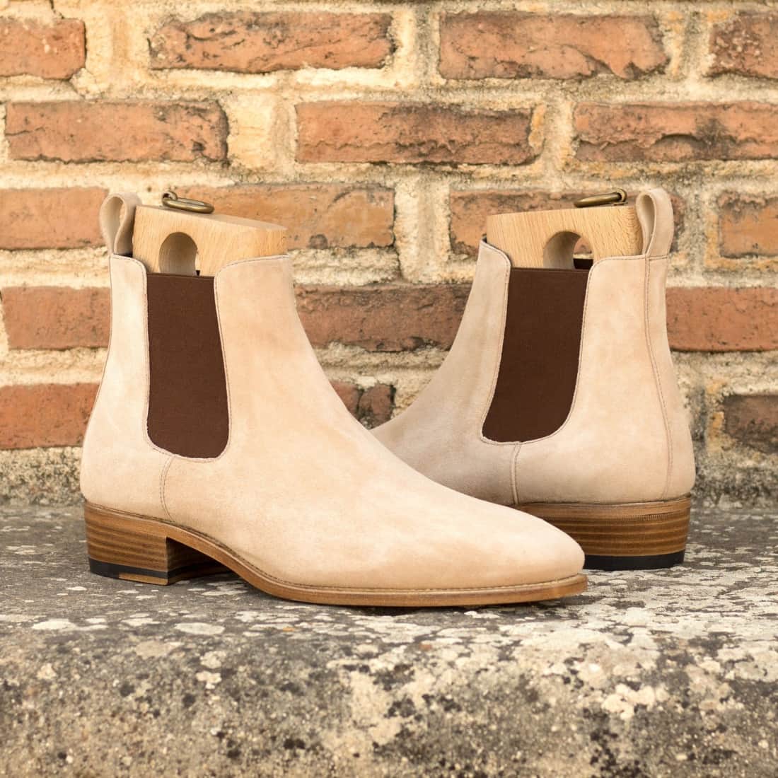 Cheslea Boots en daim beige – vue 4
