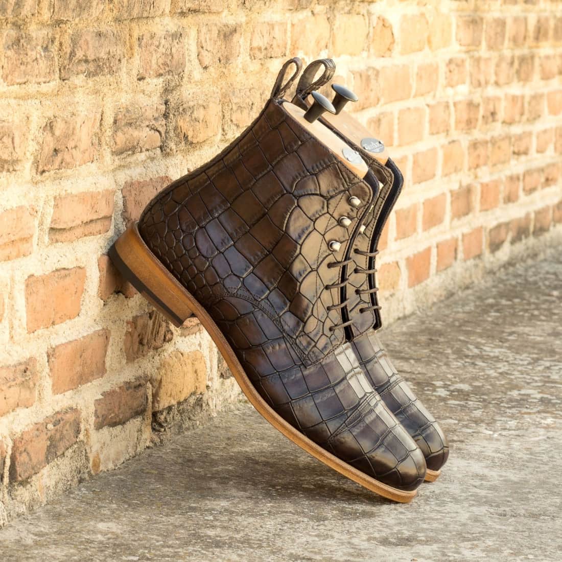 Bottines Bout Droit en cuir croco marron foncé - Chaussures