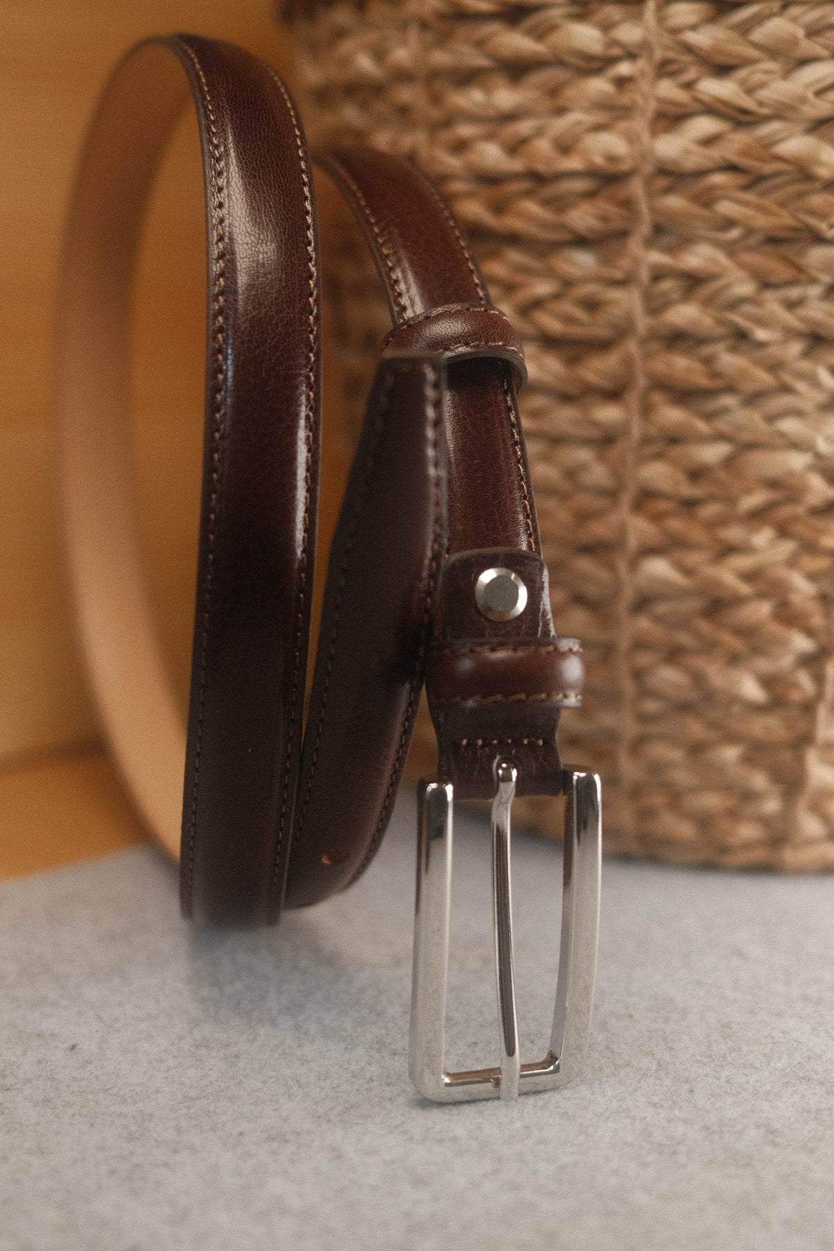 Ceinture femme cuir marron foncé fine 20 mm – vue 3