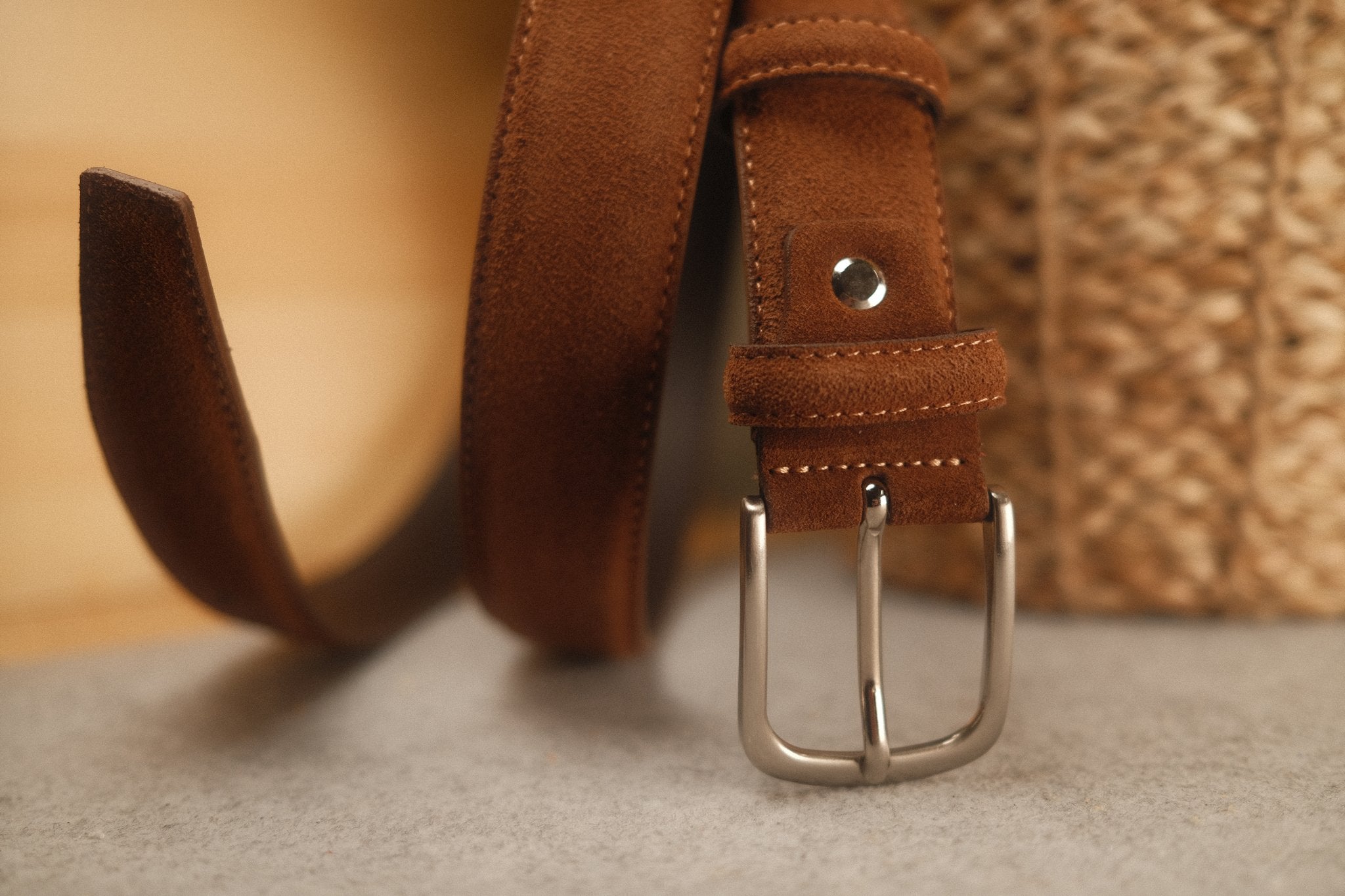 Ceinture en daim marron clair boucle ronde 35 mm