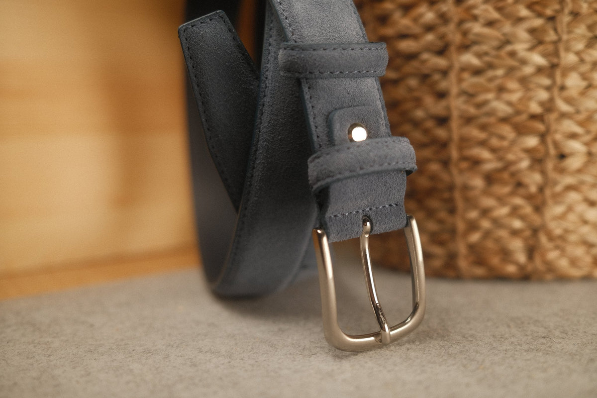 Ceinture en daim bleu jean boucle ronde 35 mm – vue 2