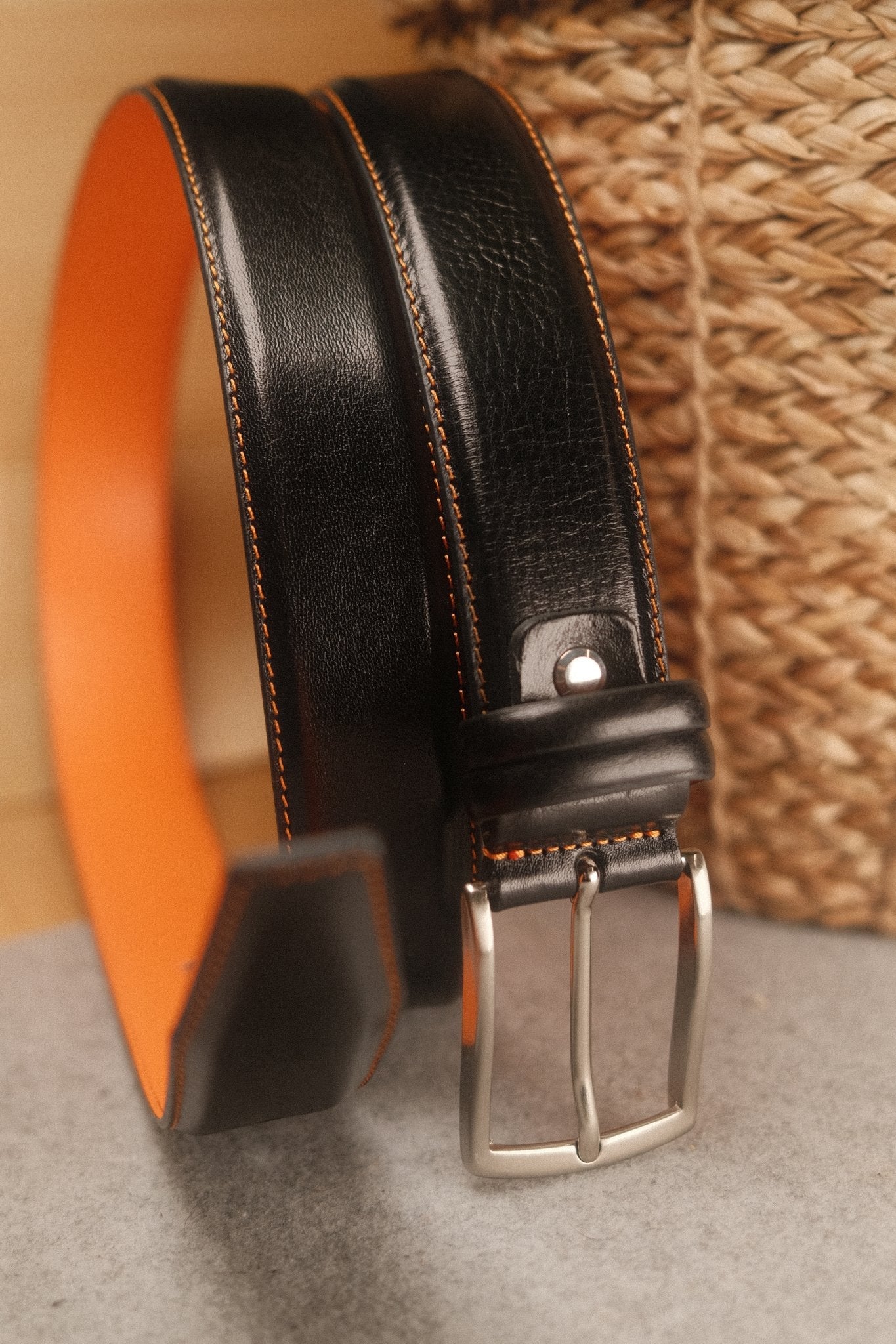 Ceinture en cuir noir – surpiqûre orange, doublure orange, 35 mm Norbert Bottier Accessoires Norbert Bottier