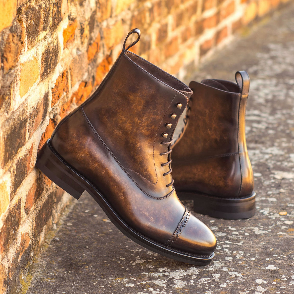 Bottines Balmoral en cuir patiné marron - Semelles Dainite® – vue 4