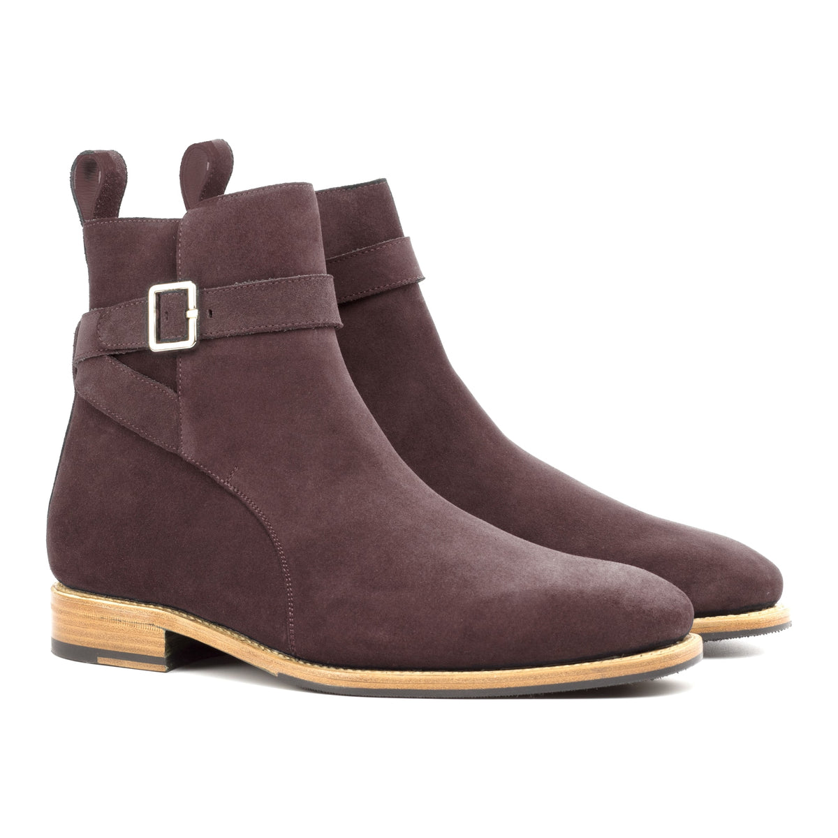 Bottines Jodhpur en daim de chevreau marron, vue de trois quarts avant