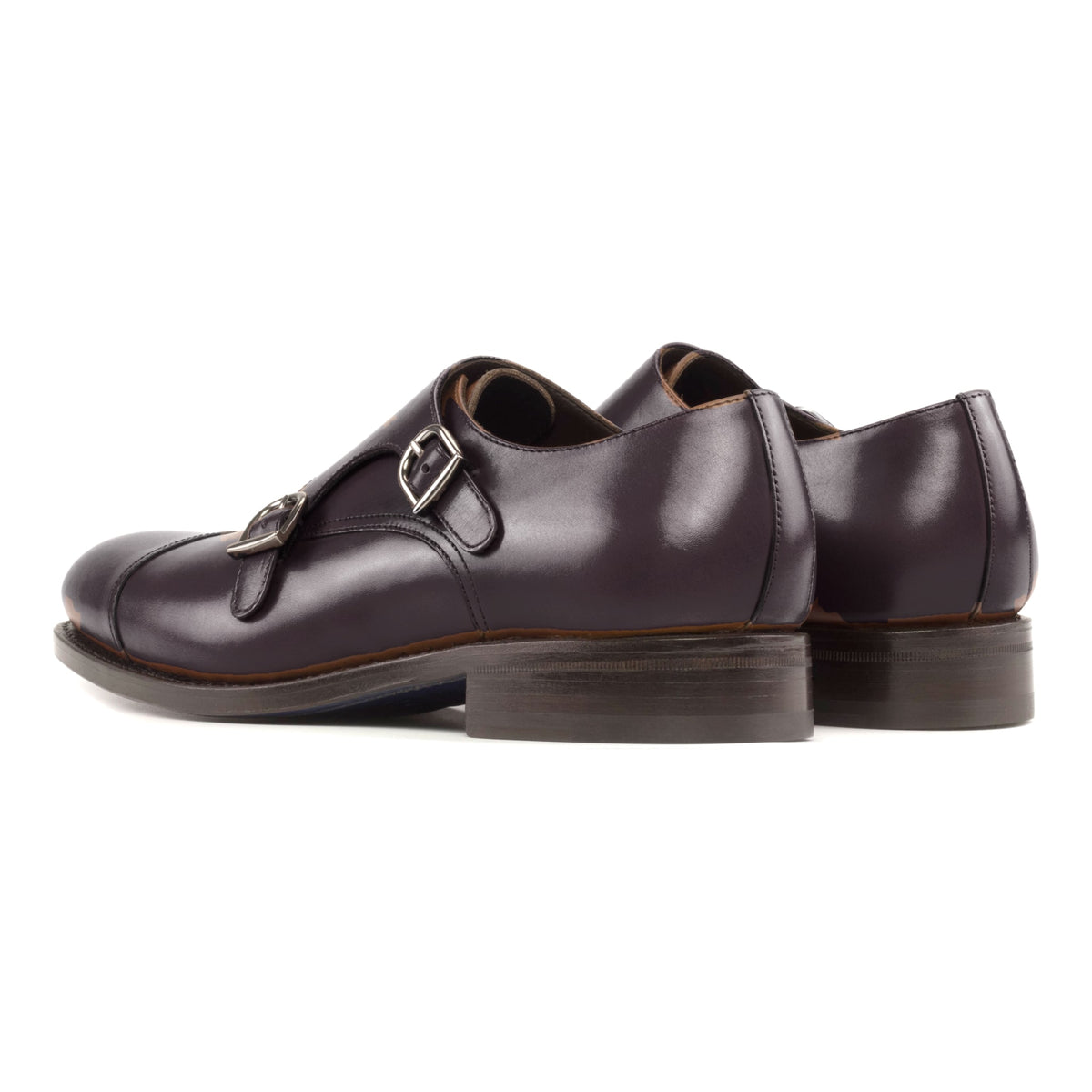 Chaussure double boucle en cuir sang-de-bœuf, la paire vue de trois quarts arrière