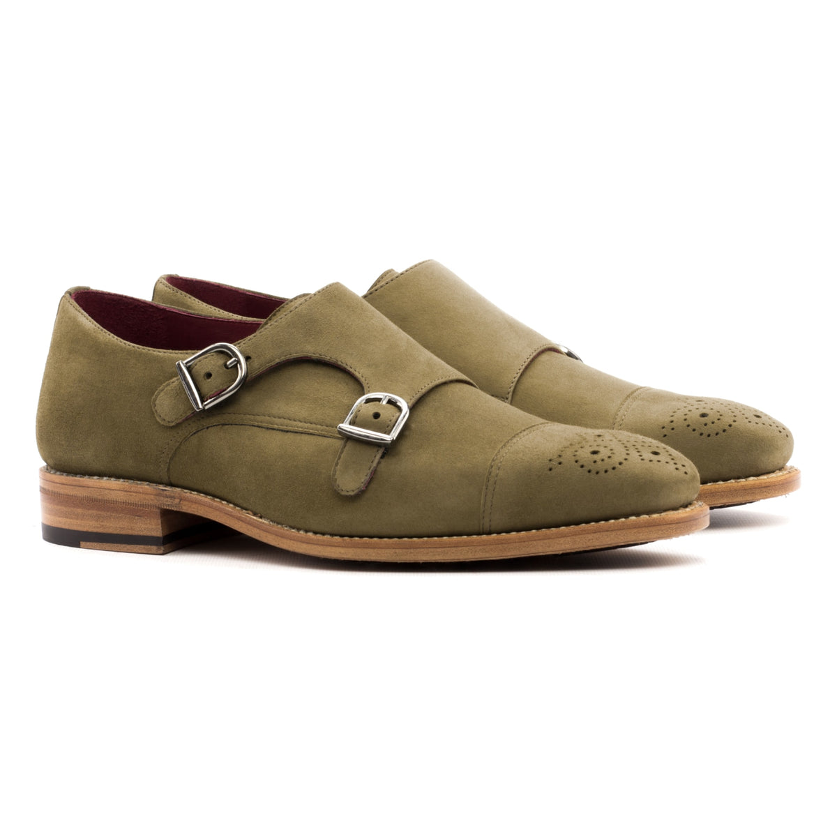 Chaussure double boucle en daim kaki, la paire vue de trois quarts avant