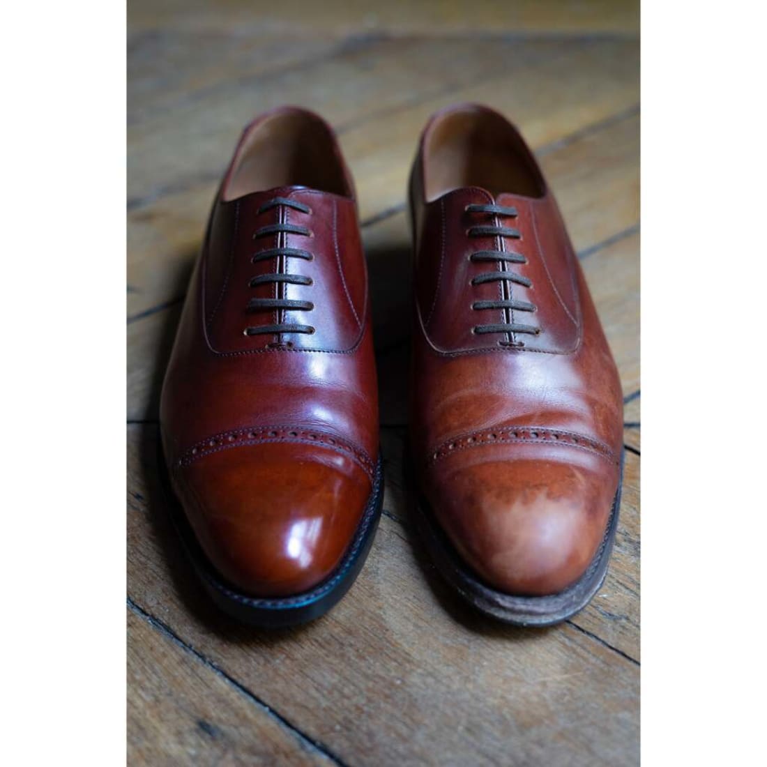 Entretien complet chaussures cuir - Cordonnerie