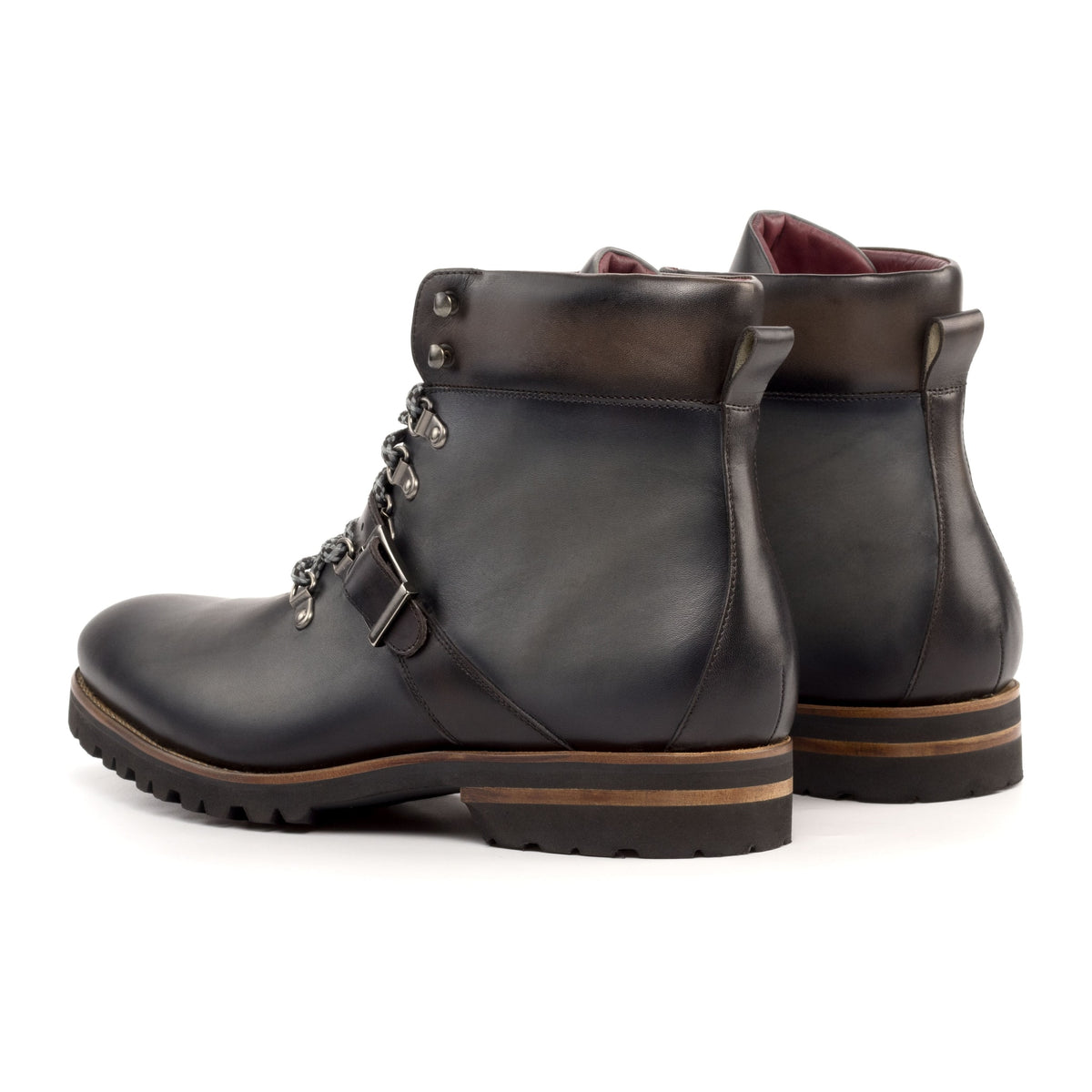 Hiking Boots en cuir gris - Semelles Commando – vue 3