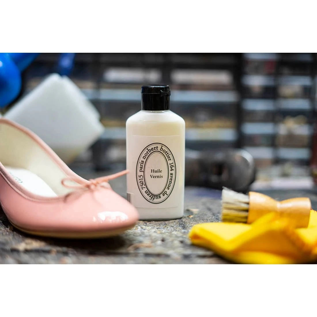 Nettoyant cuir Huile vernis incolore - Norbert Bottier