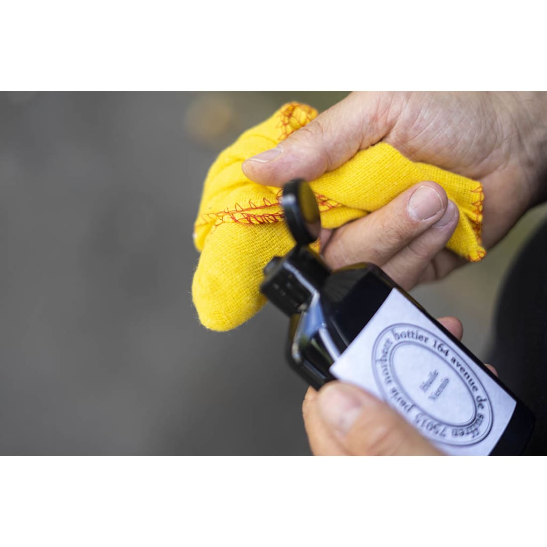  Nettoyant Huile cuir vernis noir - Norbert Bottier