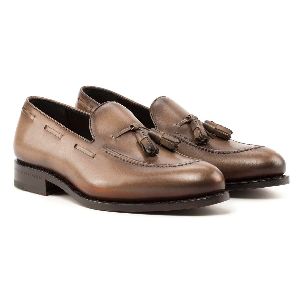 Mocassin à glands en cuir noisette – vue 1