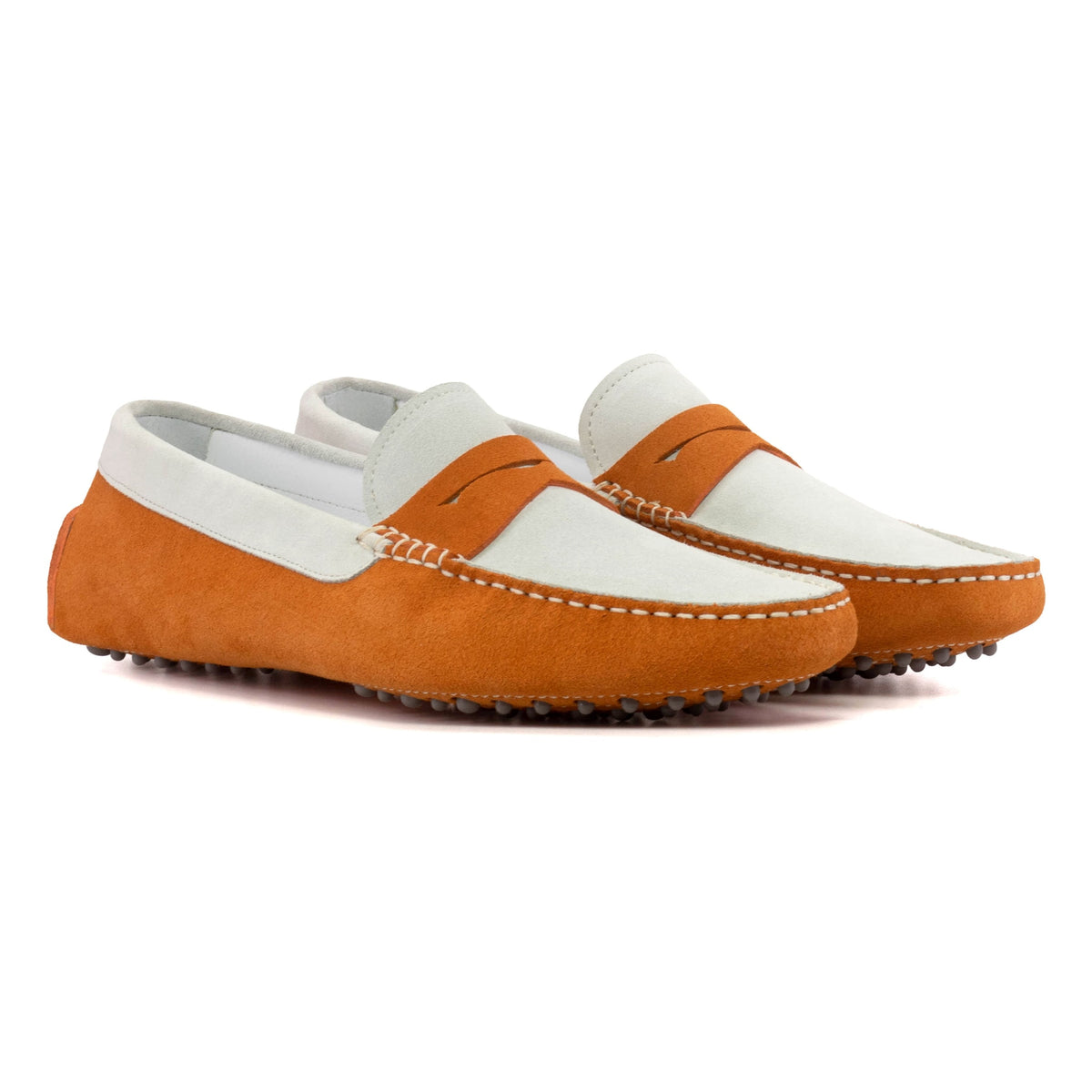 Mocassin Driver en daim blanc et orange – vue 1