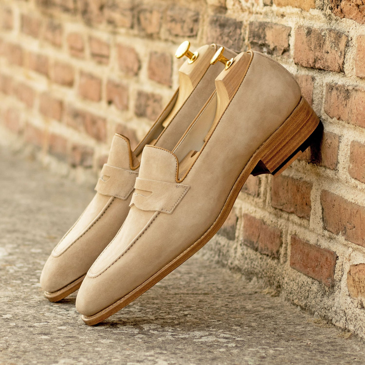 Mocassins Penny à bandeau en daim beige – vue 4