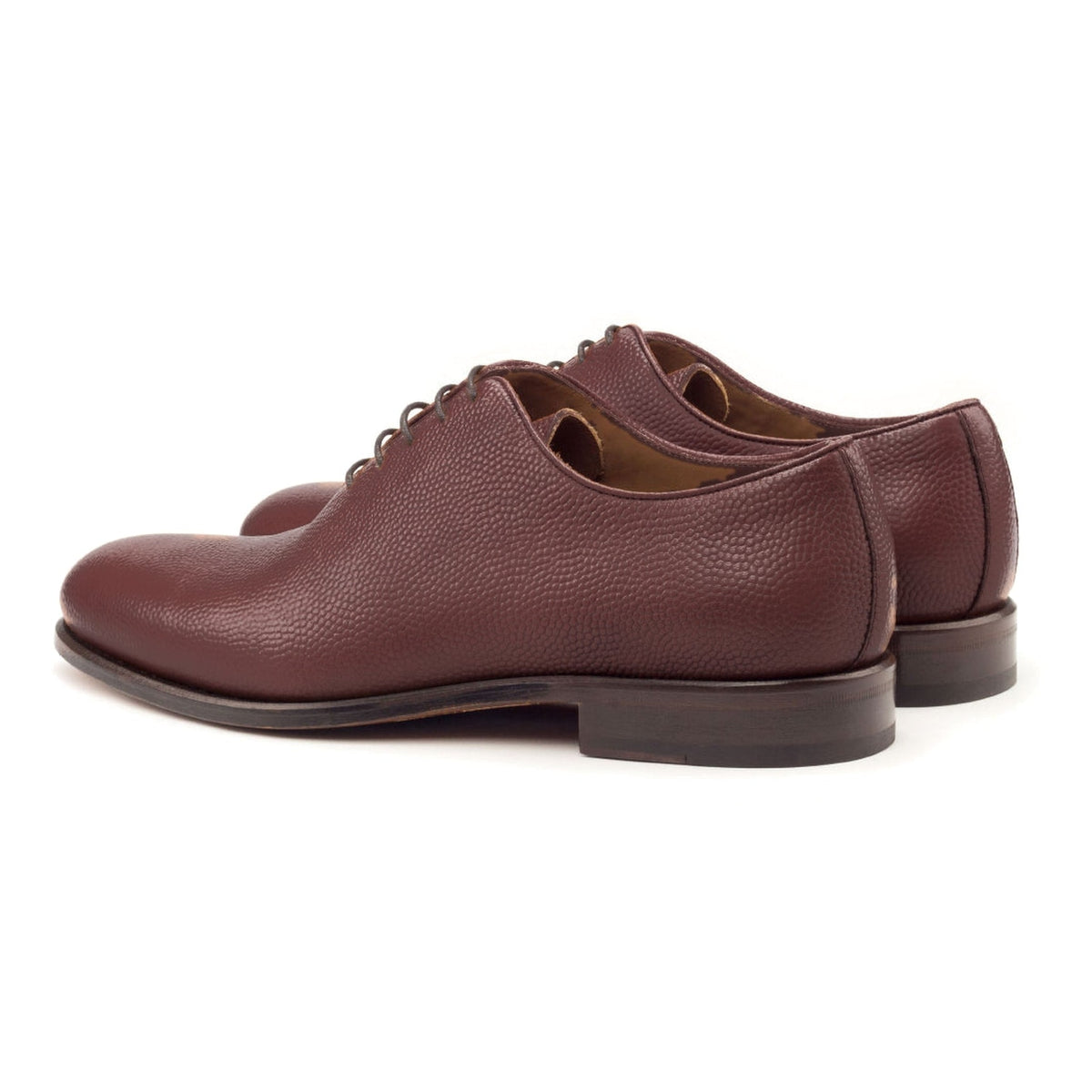 One Cut en cuir gros grain bordeaux, la paire vue de trois quarts arrière