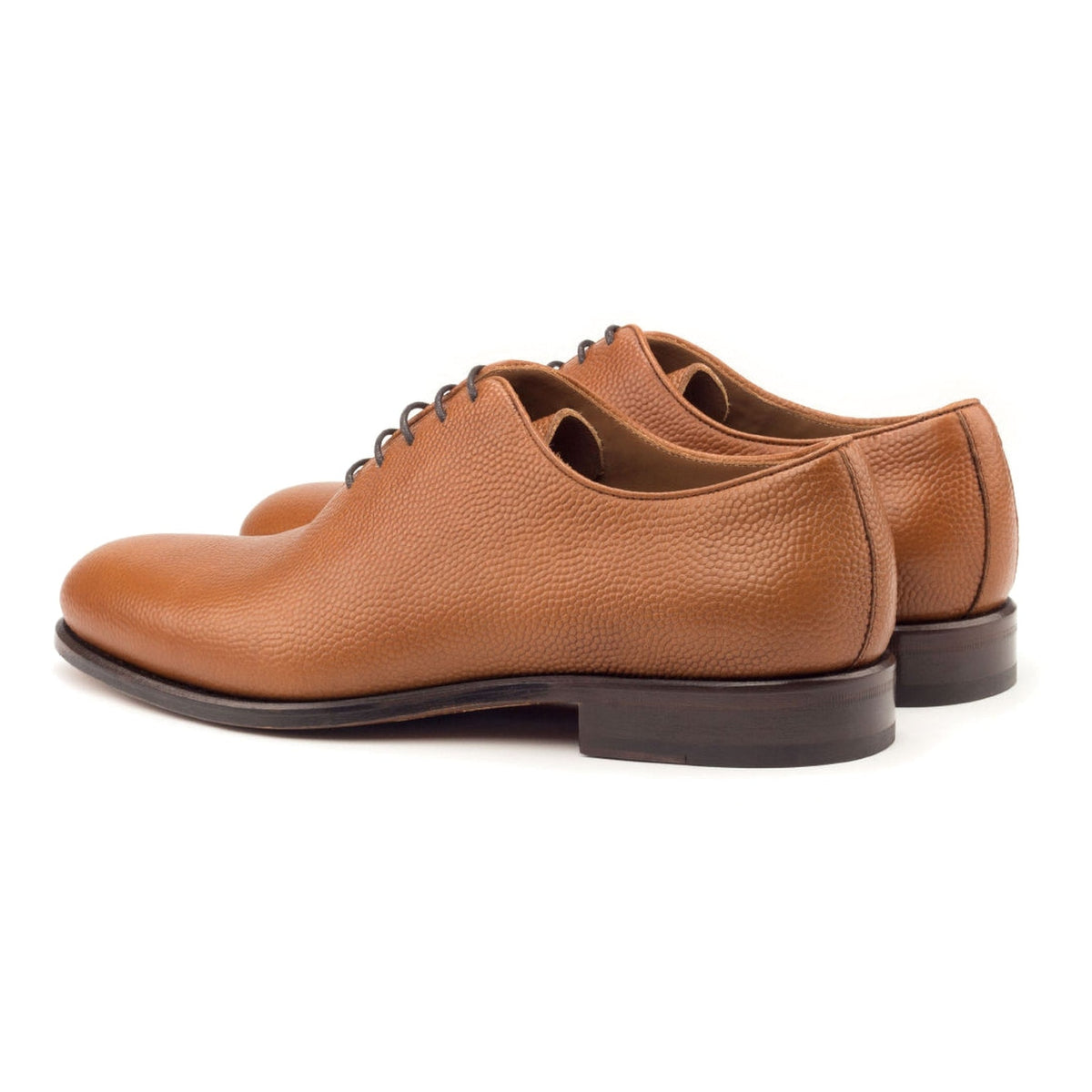 One Cut en cuir gros grain cognac, la paire vue de trois quarts arrière