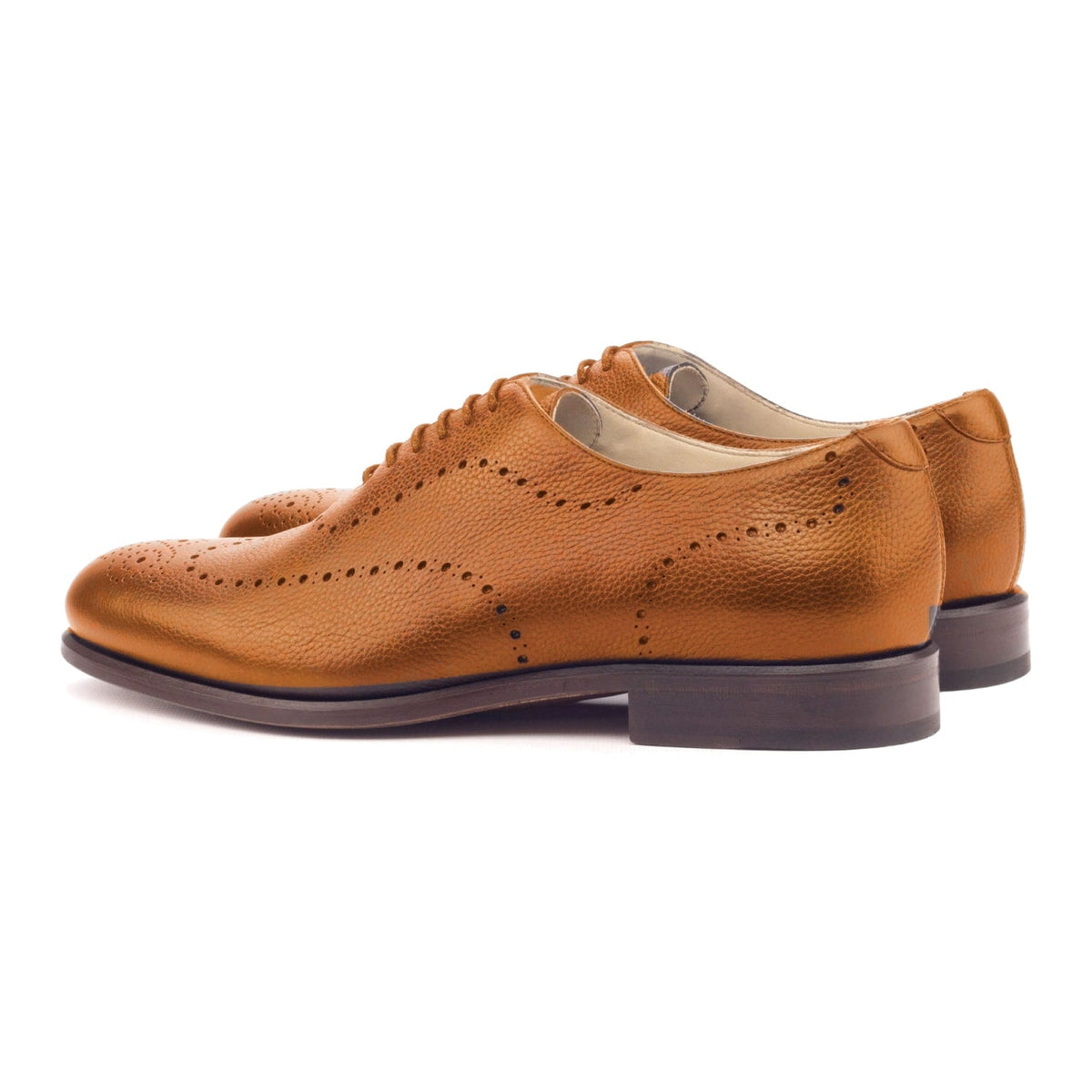 One Cut perforé en cuir grainé cognac, la paire vue de trois quarts arrière