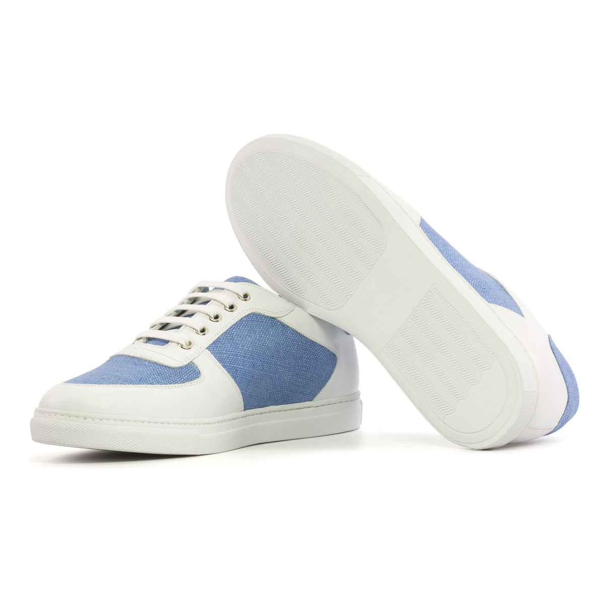 Sneakers Bumper en cuir blanc et lin bleu ciel - Semelles Blanches – vue 2